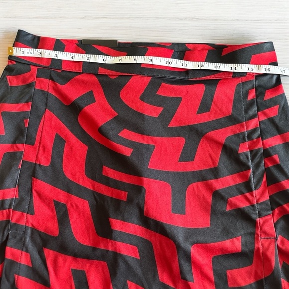 J.Lindeberg Amelie Mid Print Golf Skirt Red Black Size L - Picture 6 of 8